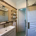 Victory's Luxury House With Jacuzzi On The Roof