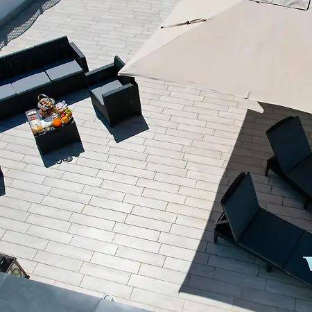 Victory's Luxury House With Jacuzzi On The Roof 빌라 *